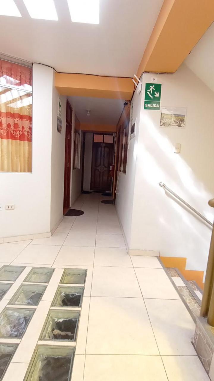 Hostal Acuarius Puno Exteriör bild
