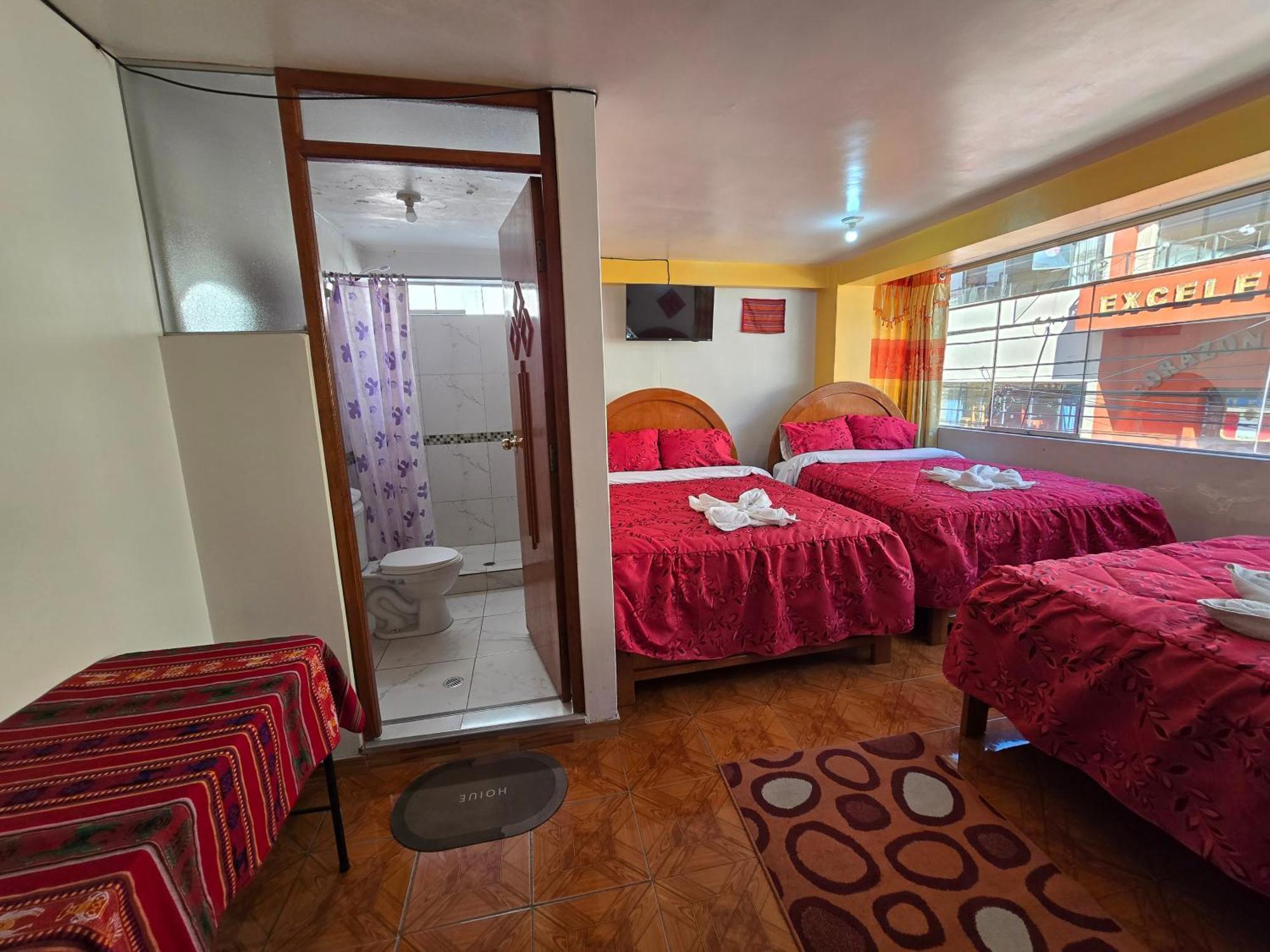 Hostal Acuarius Puno Exteriör bild