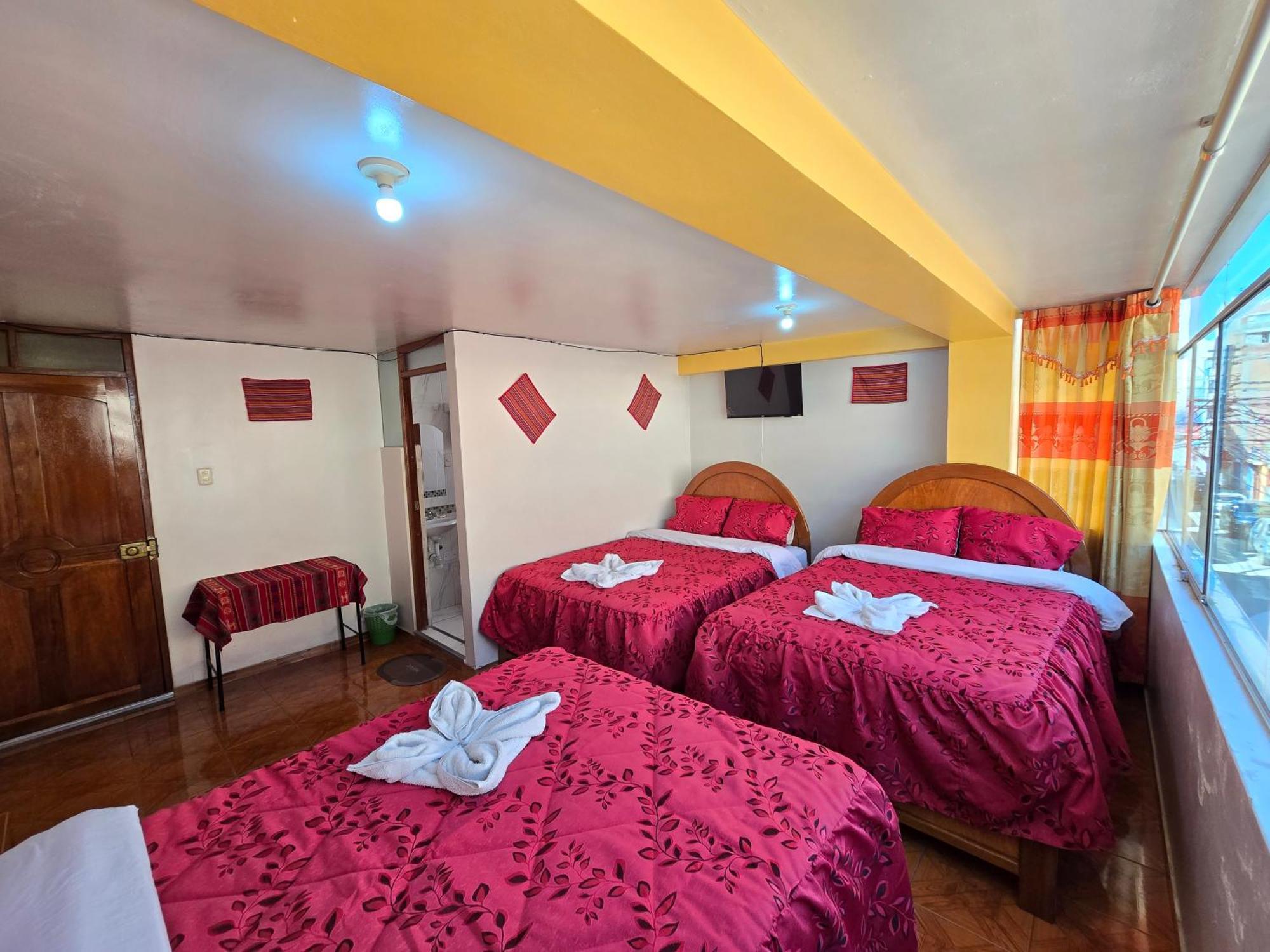 Hostal Acuarius Puno Exteriör bild